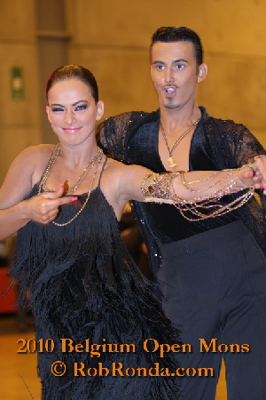 http://www.danceplaza.com/gallery/Rob_Ronda/2010_Belgium_IDSF_Open_Mons/IDSF_Adults_Latin/10BOAdLa061g.jpg