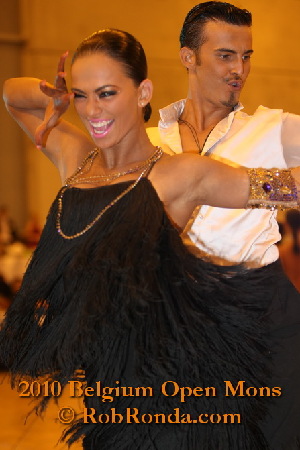 http://www.danceplaza.com/gallery/Rob_Ronda/2010_Belgium_IDSF_Open_Mons/IDSF_Adults_Latin/10BOAdLa248g.jpg